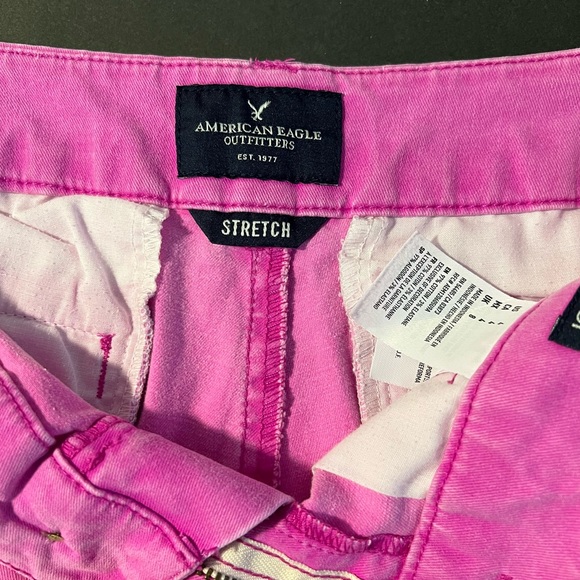 AE MIDI Stretch Shorts American Eagle Outfitters Pink Size 4 - Picture 3 of 7